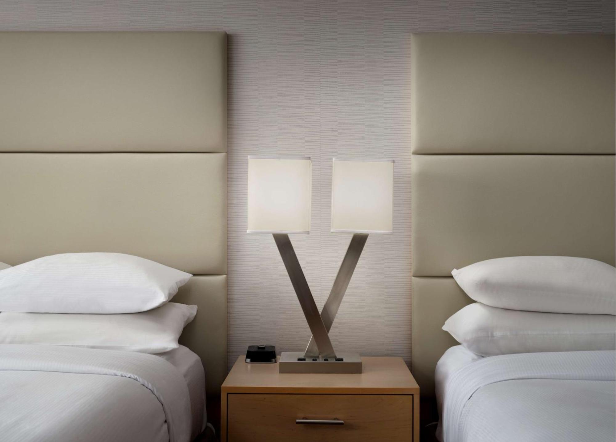 Doubletree By Hilton Hotel Philadelphia Center City מראה חיצוני תמונה